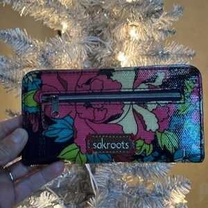 SakrootsWallet Giveaway